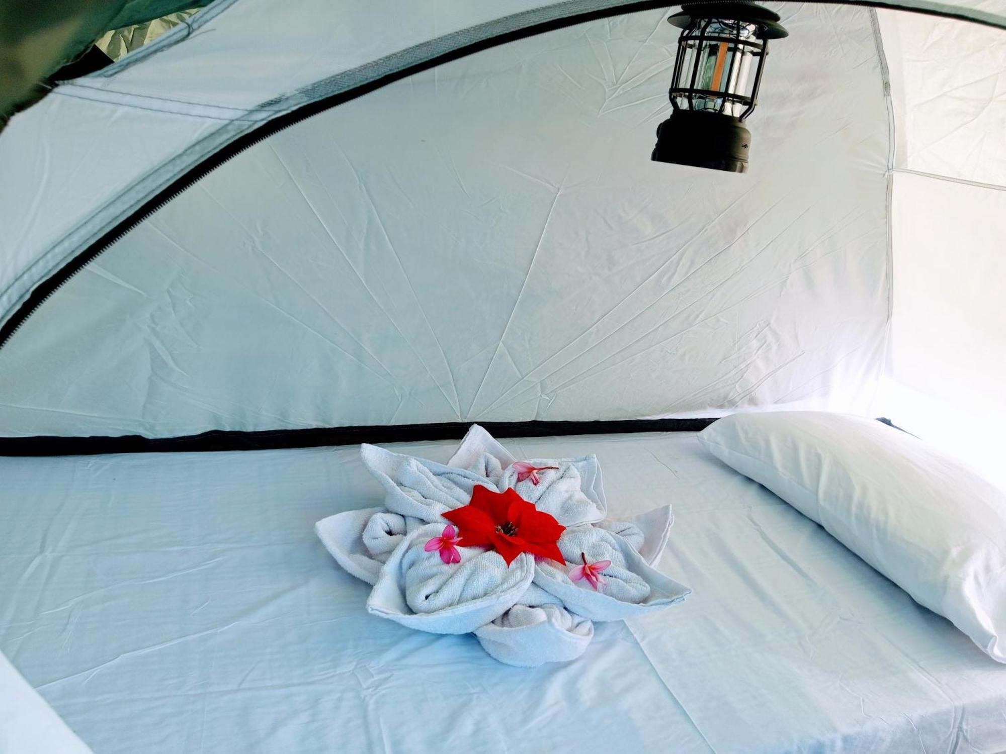 Bucana Beach Camp Ел Нидо Екстериор снимка